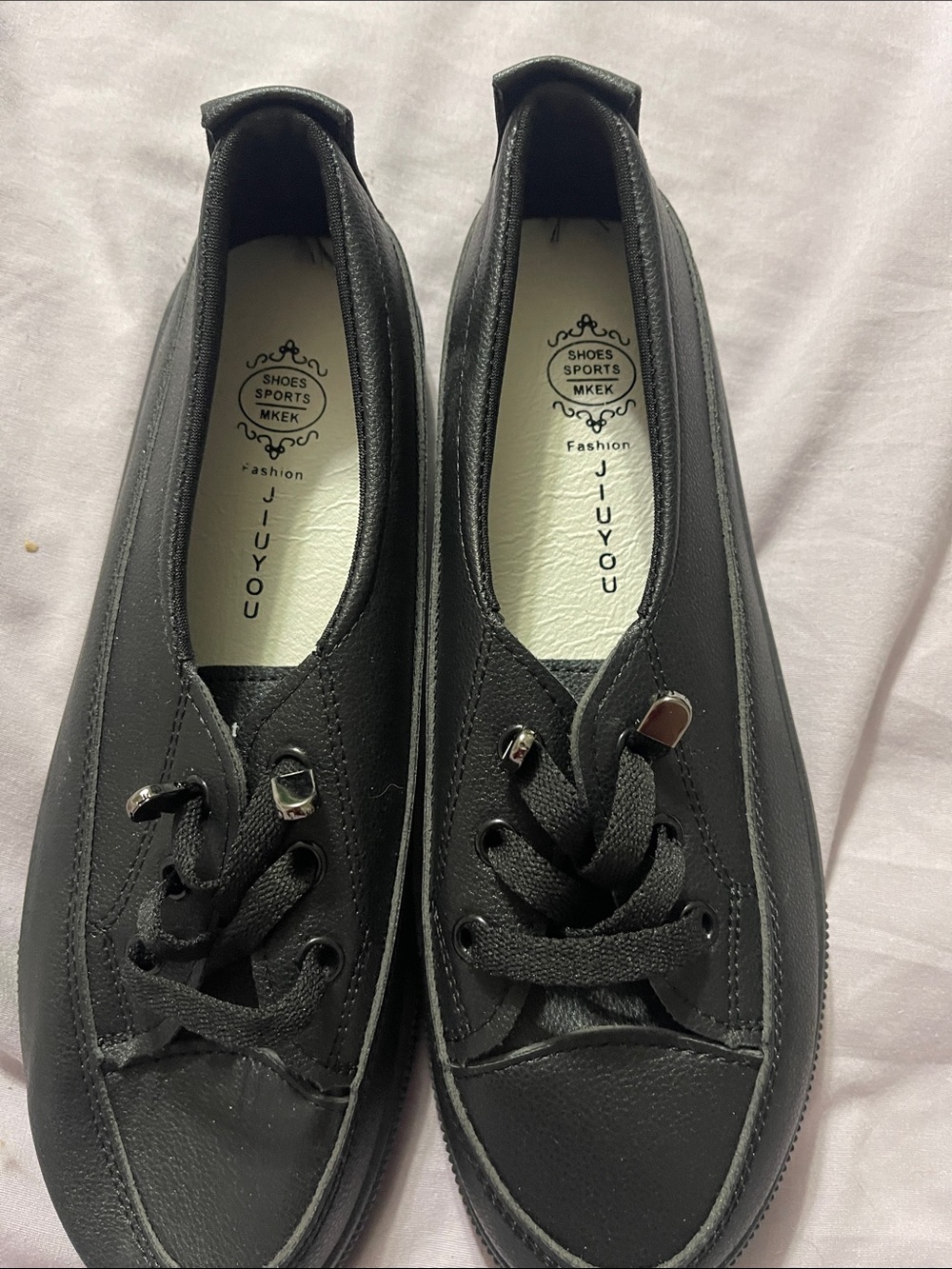 Black Women's Lace-Up Casual Sneakers